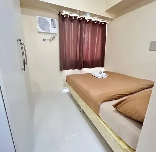 Sweden's Tiny 2, Unit Manila