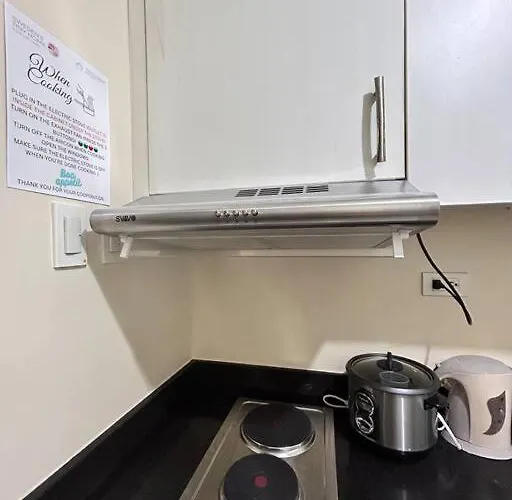 Sweden's Tiny 2, Unit Manila