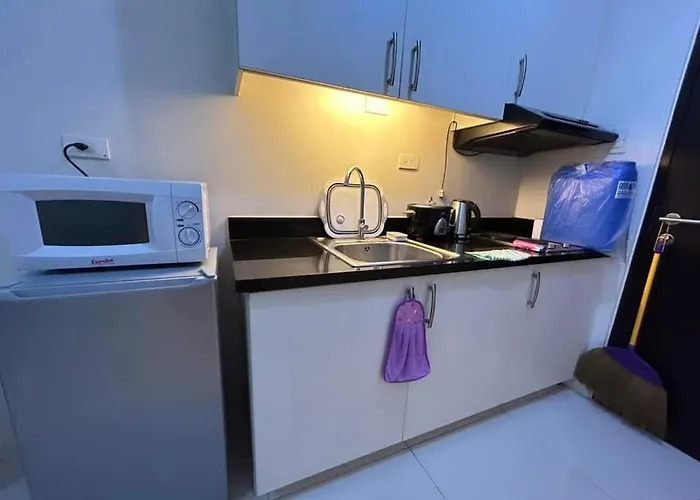Sweden's Tiny 2, Unit * Manila