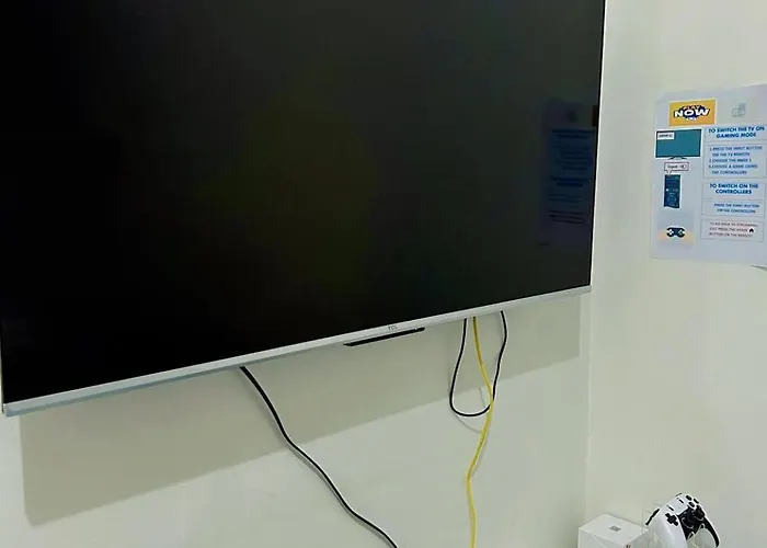 Sweden's Tiny 2, Unit *