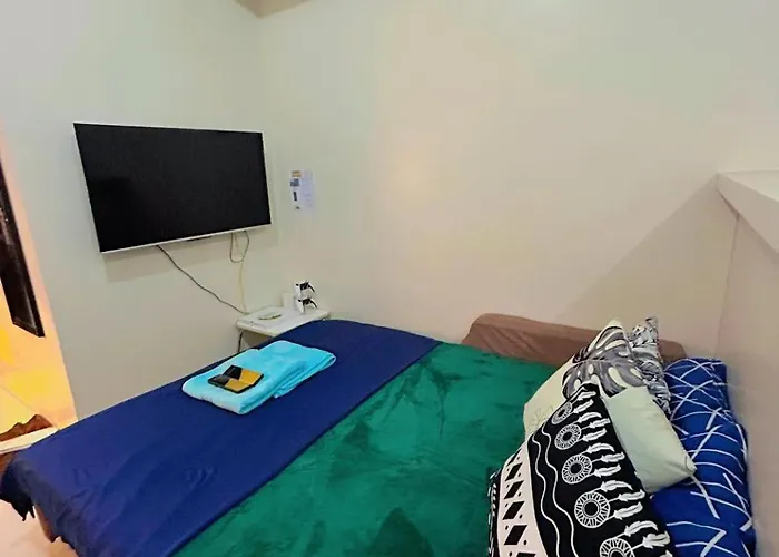 Sweden's Tiny 2, Unit * Manila